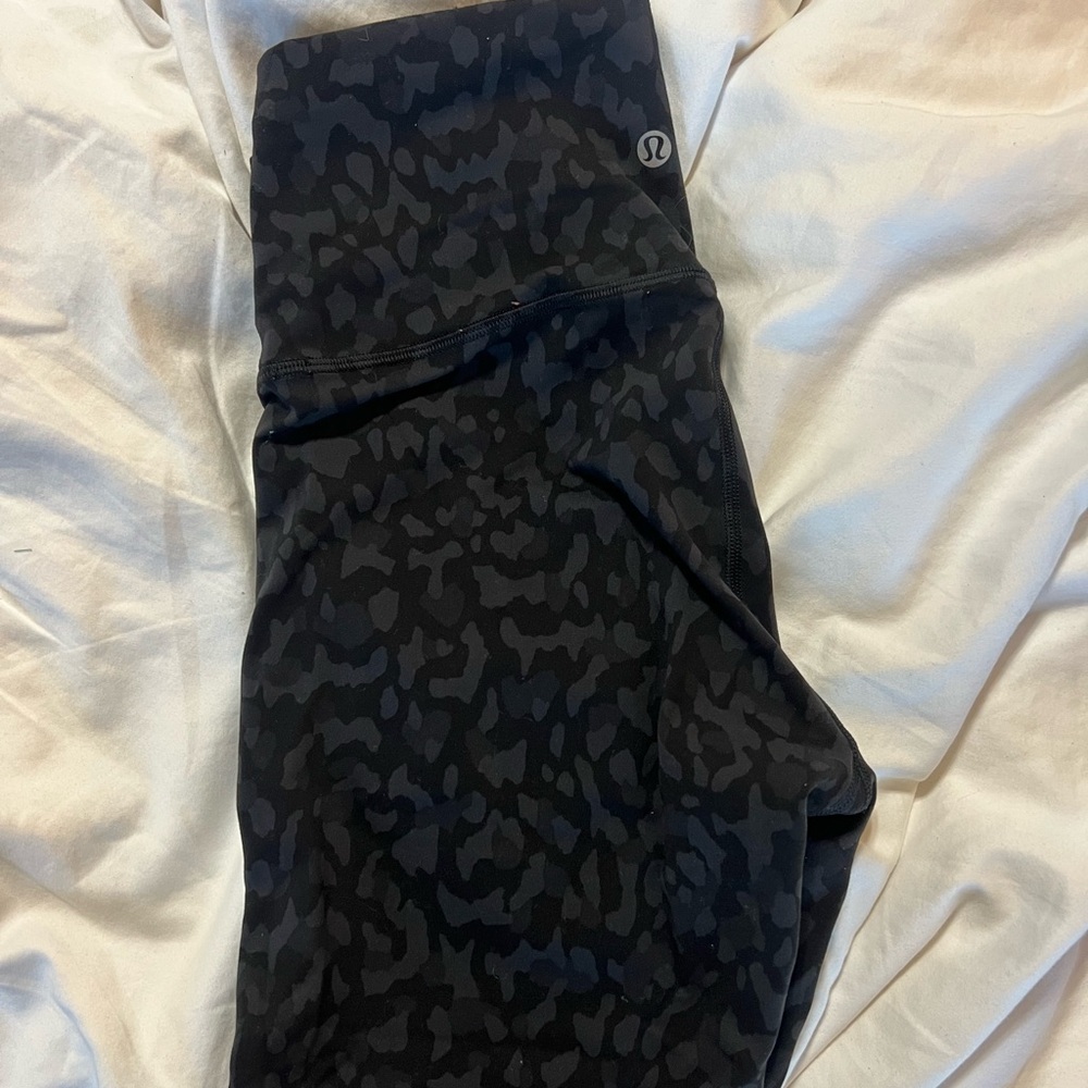 lululemon animal print leggings